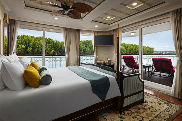 UNIWORLD Boutique River Cruises, Mekong Jewel, Royal Suite 5.jpg